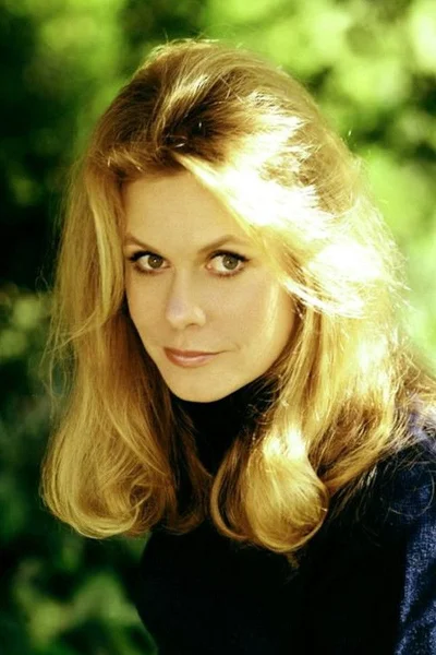 Elizabeth Montgomery portrait