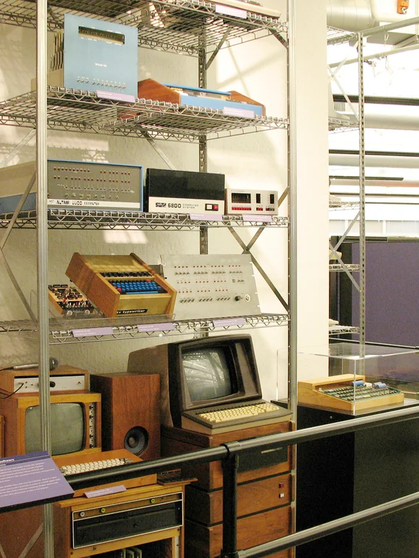 Personal Computer (Altair 8800)